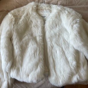 Abercrombie & Fitch Cropped Faux Fur Coat